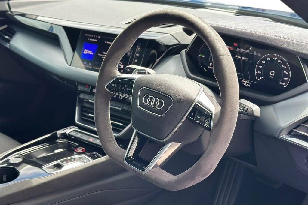 Audi E Tron GT 390Kw Quattro 93Kwh Blue #3