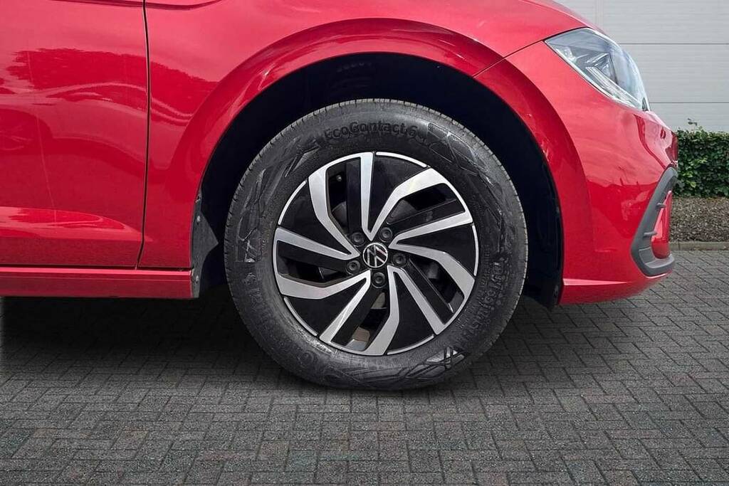 Volkswagen Polo 1.0 Tsi Life Red #5