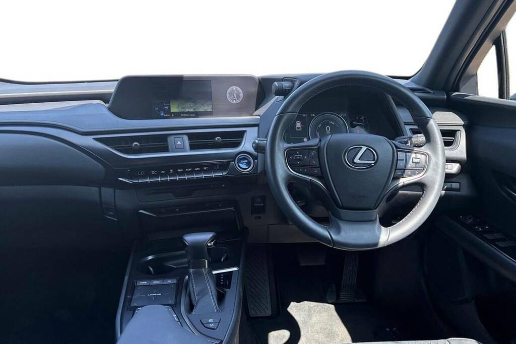 Lexus UX 250H 2.0 Cvt Premium Sport Edition Black #6