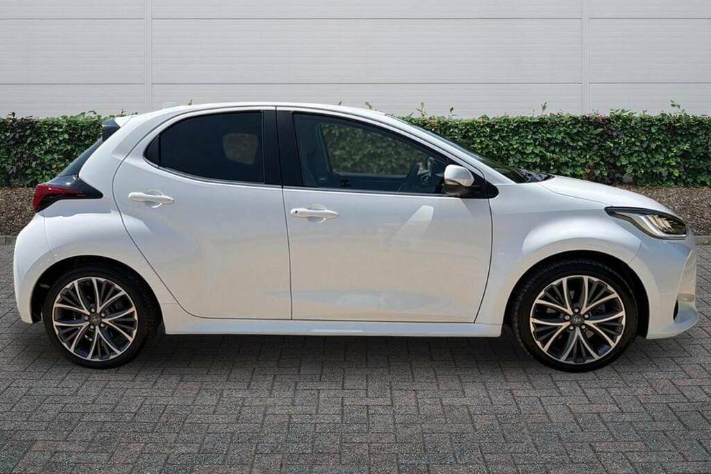 Toyota Yaris 1.5 Hybrid Excel Cvt WK23YUR White #5