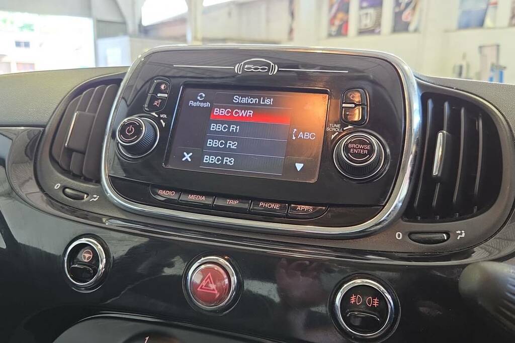Fiat 500 1.2 Lounge Black #3