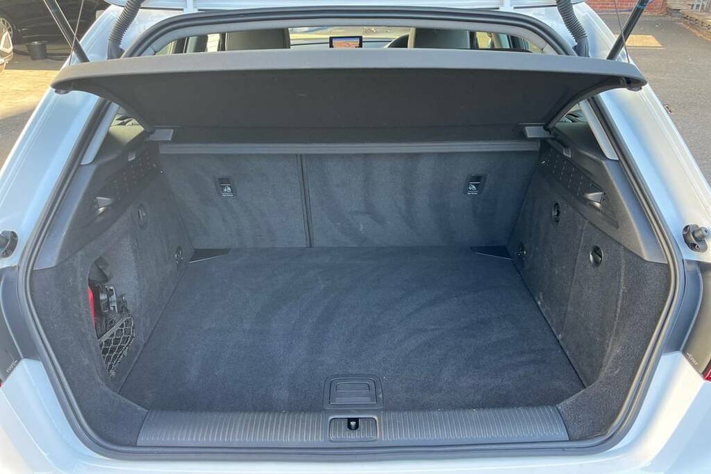 Audi A3 35 Tdi Sport S Tronic White #2