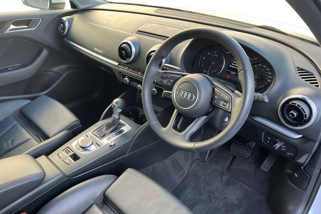Audi A3 35 Tdi Sport S Tronic White #4