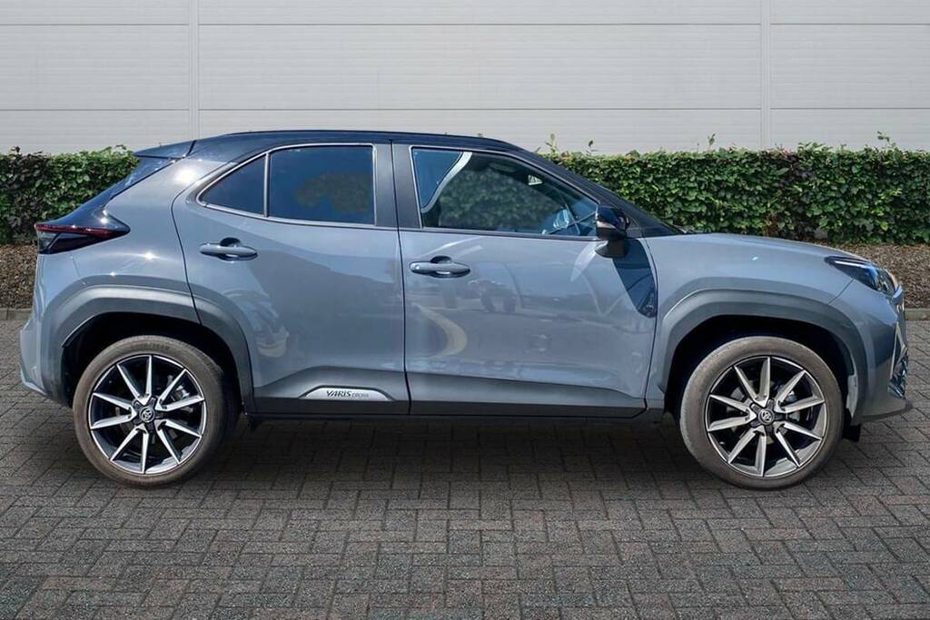 Toyota Yaris Cross 1.5 Hybrid 130 Gr Sport Cvt Grey #5