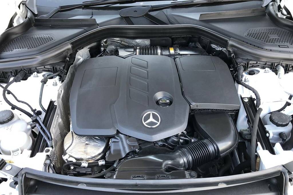 Mercedes-Benz GLC Class Glc 220D 4Matic Amg Line Prem Plus 9G-tronic White #5