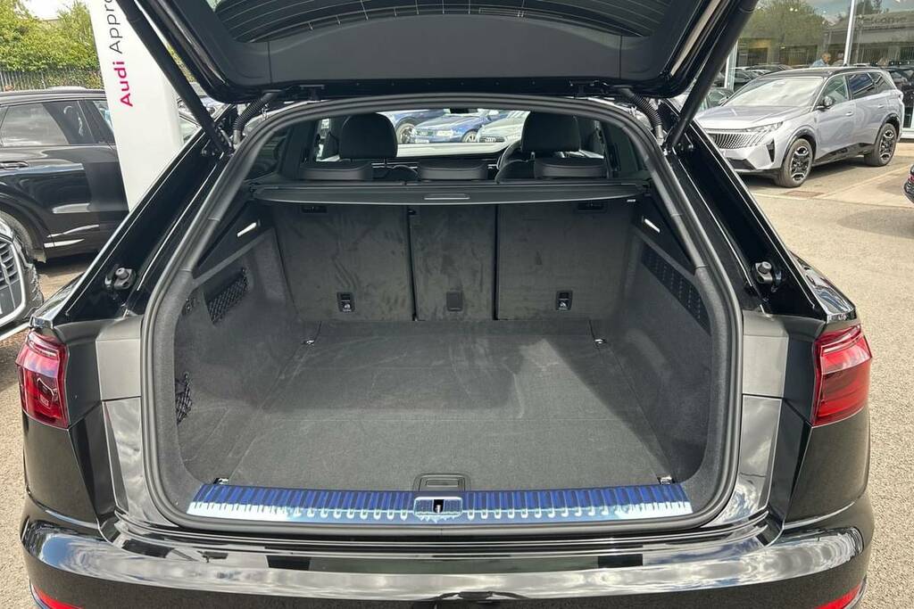 Audi Q8 3.0 Tdi Quattro 286 Black Edition Tiptronic Black #2