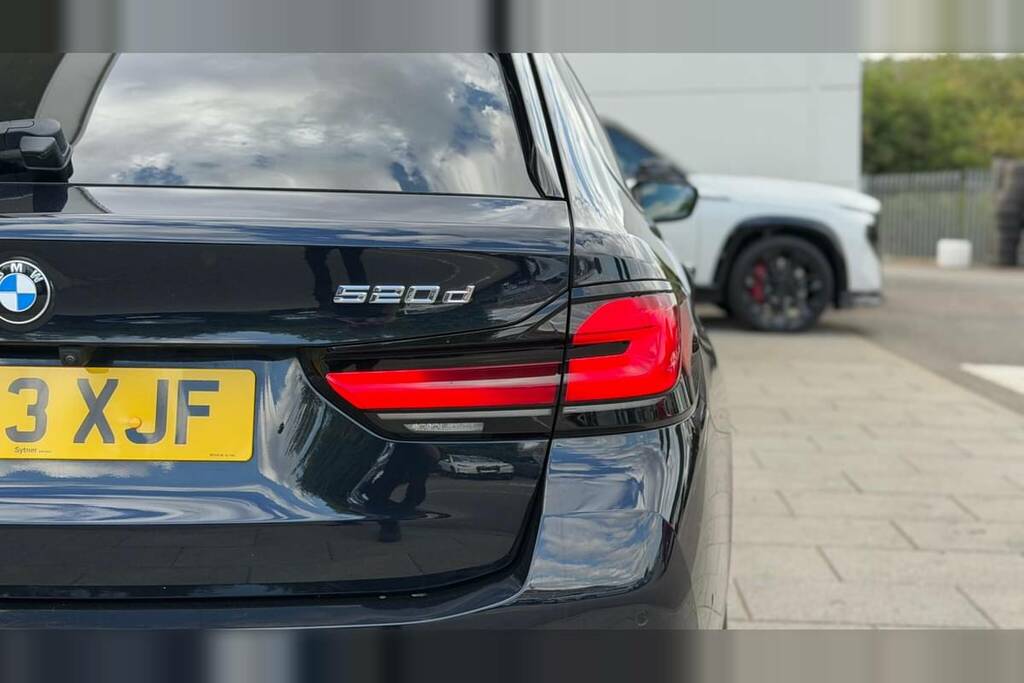 BMW 5 Series 520I Mht M Sport Step Grey #17