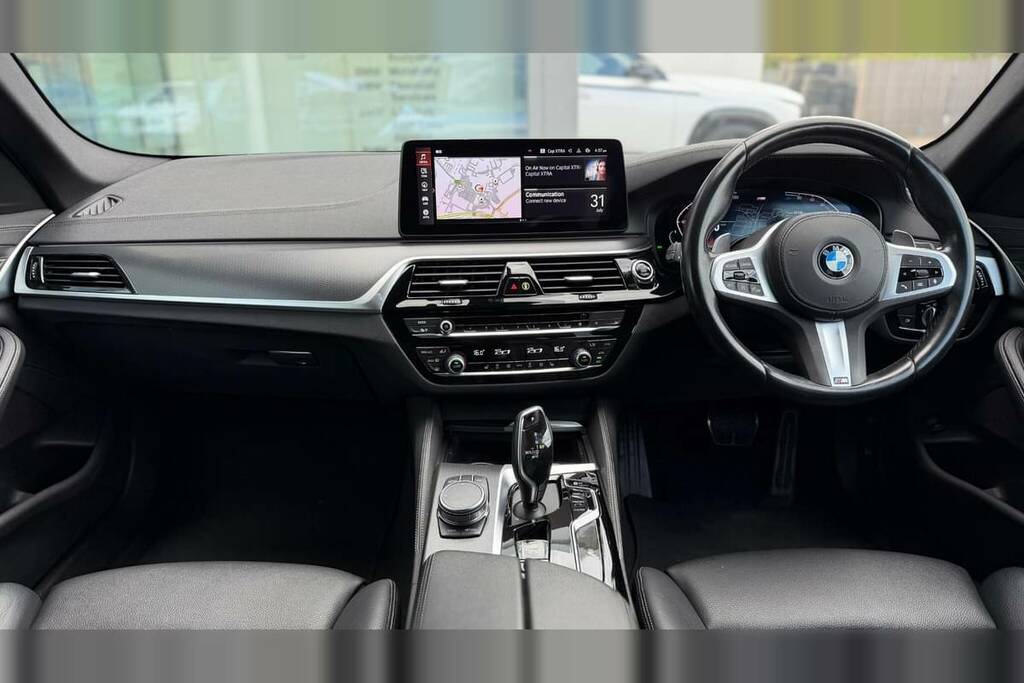 BMW 5 Series 520D Mht M Sport Step Black #4