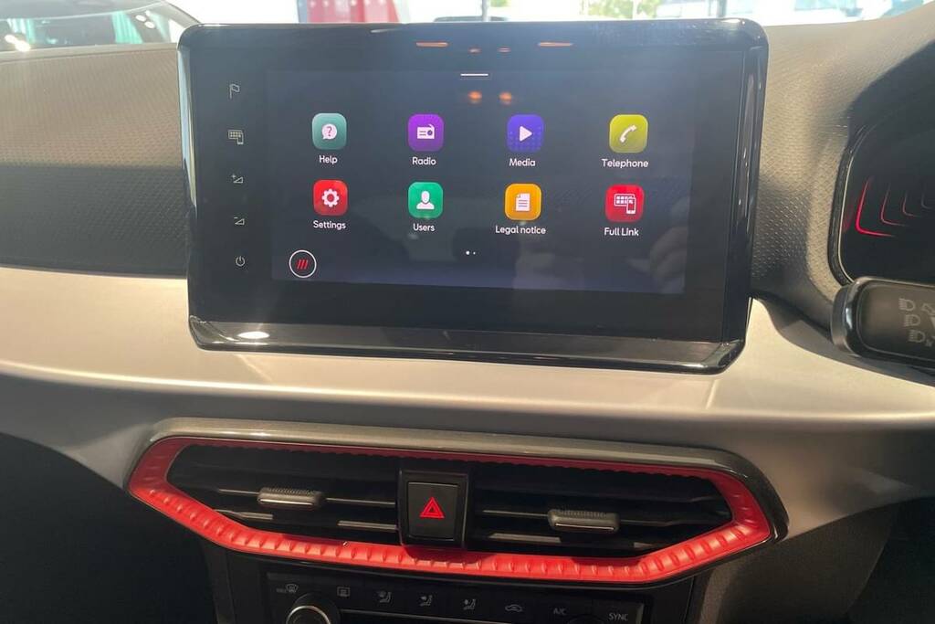 Seat Arona 1.0 Tsi 115 Fr White #3