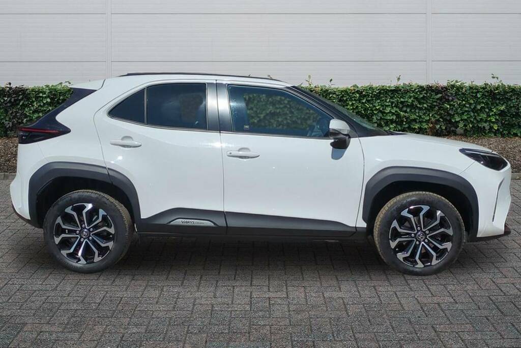 Toyota Yaris Cross 1.5 Hybrid Design Cvt White #5