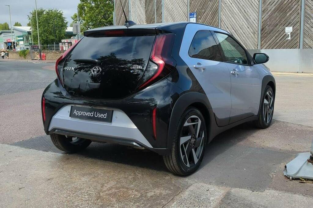 Toyota Aygo X 1.0 Vvt-i Edge Hatchback  #18