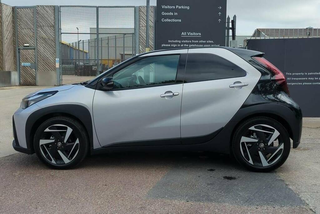 Toyota Aygo X 1.0 Vvt-i Edge Hatchback  #19
