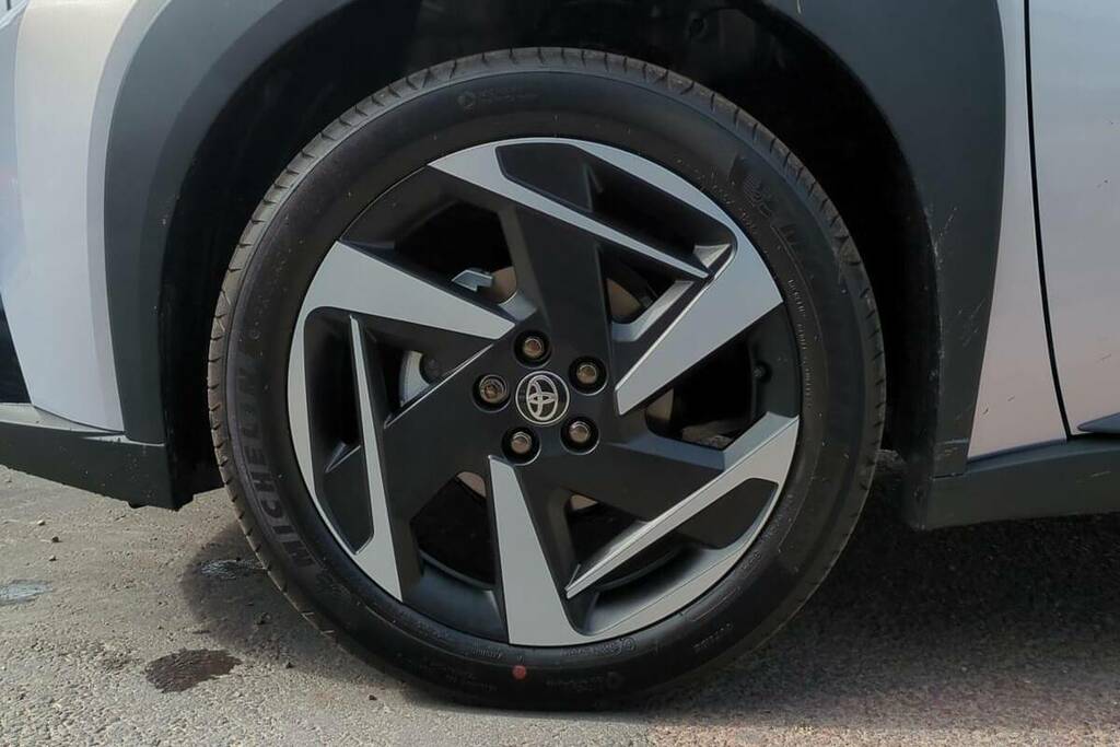 Toyota Aygo X 1.0 Vvt-i Edge Hatchback  #16