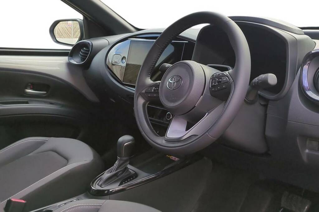 Toyota Aygo X 1.0 Vvt-i Edge Hatchback  #12