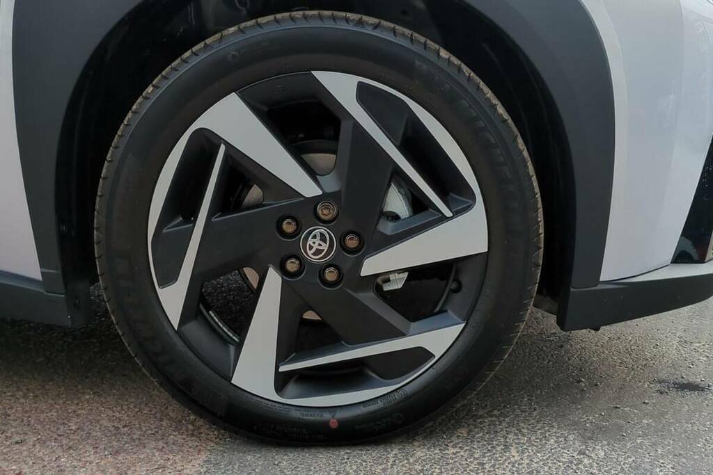 Toyota Aygo X 1.0 Vvt-i Edge Hatchback  #14