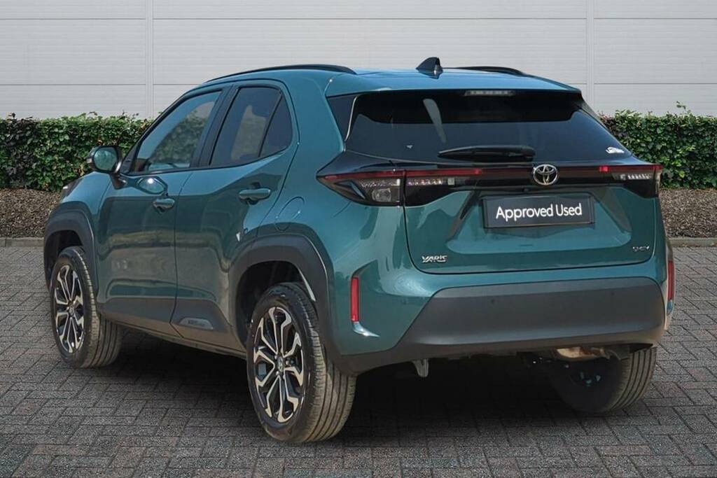 Toyota Yaris Cross 1.5 Hybrid 130 Design Cvt Safety Pack  #2