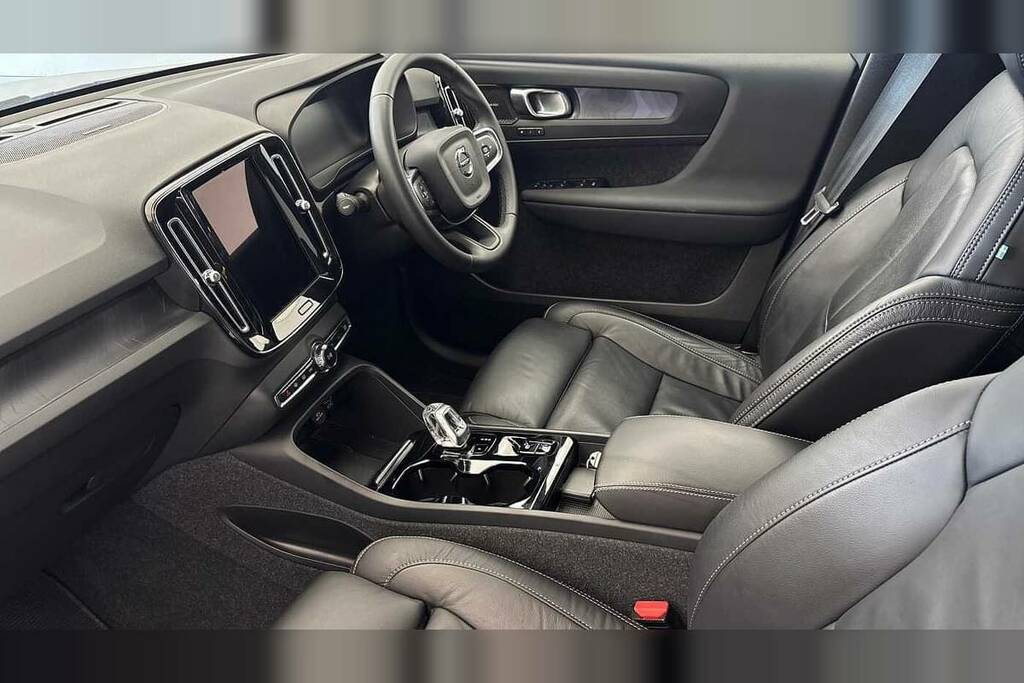 Volvo XC40 1.5 T5 Recharge Phev Ultimate Dark Silver #6
