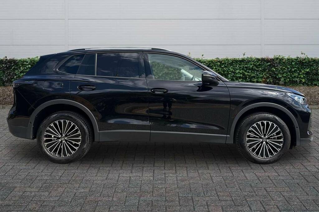 Volkswagen Tiguan Elegance Silver #16