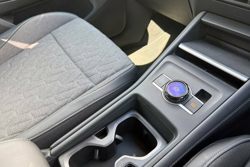 Volkswagen Tiguan Elegance Silver #10