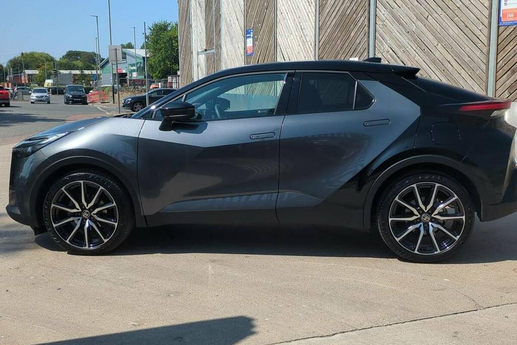 Toyota C-Hr Design  #18