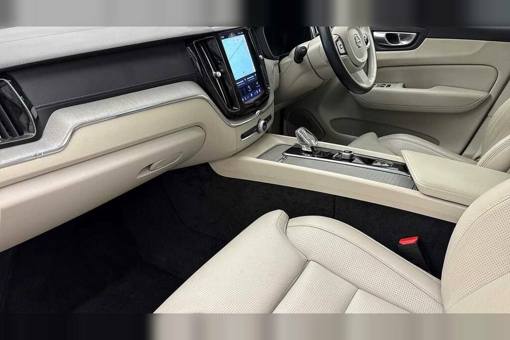 Volvo XC60 2.0 T8 455 Rc Phev Ultimate Dark Awd Gtron Grey #5