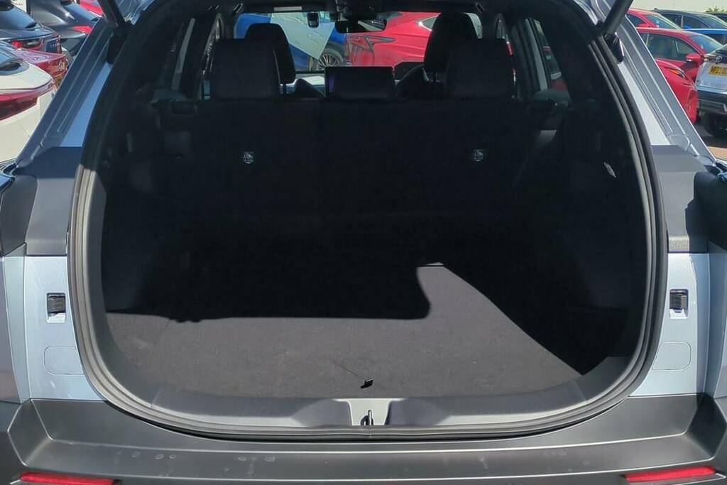 Toyota bZ4X 165Kw Design 73Kwh Hatchback SV26LZB Silver #10