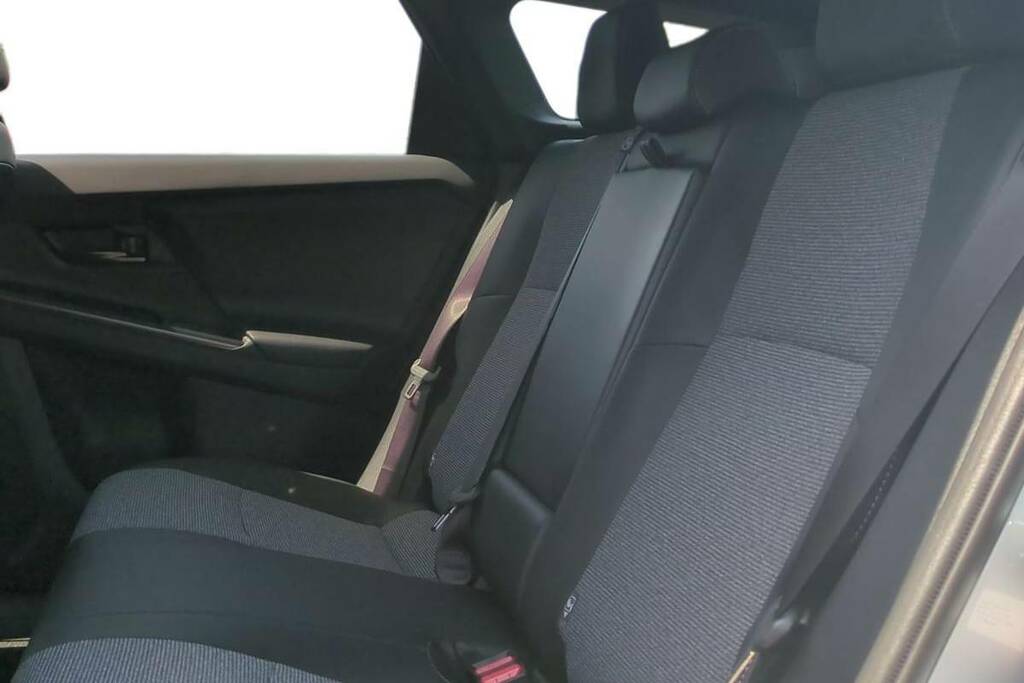 Toyota bZ4X 165Kw Design 73Kwh Hatchback SV26LZB Silver #9