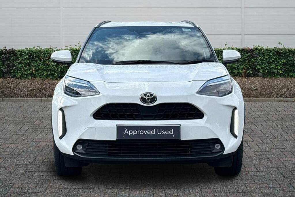 Toyota Yaris Cross 1.5 Hybrid Design Cvt BL74VKK White #3