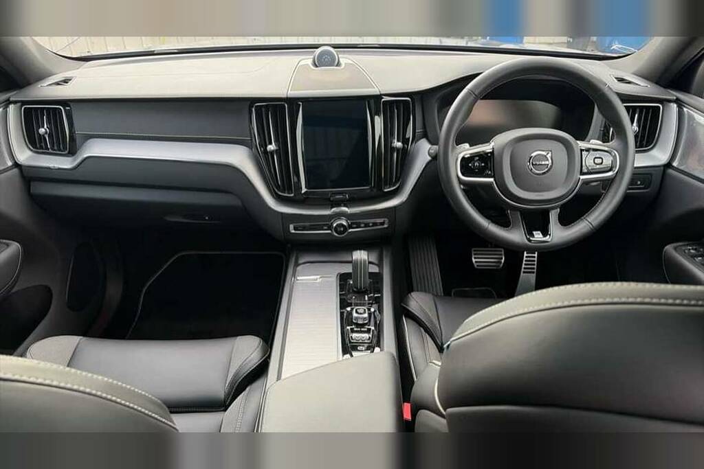 Volvo XC60 2.0 T8 390 Hybrid R Design Pro Awd G Tronic Grey #5