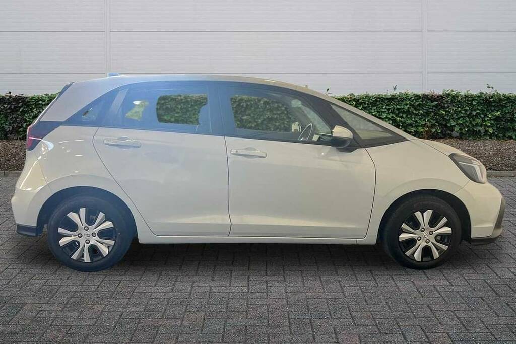 Honda Jazz 1.5 I-mmd Hybrid Elegance Ecvt White #5