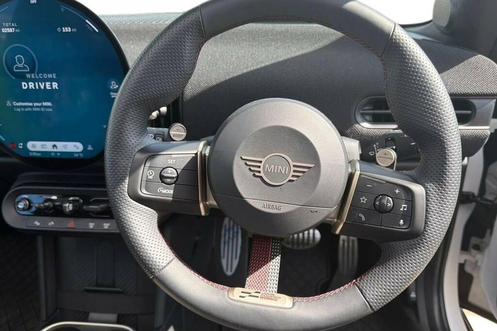 Mini Hatch 2.0 John Cooper Works FV75OBT White #5