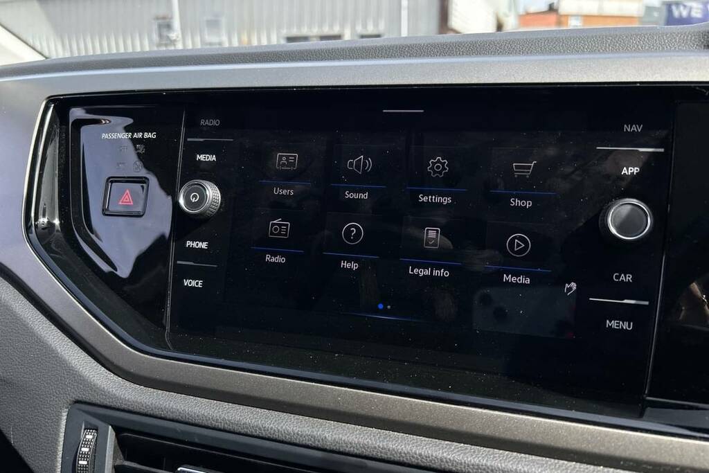 Volkswagen Polo Match Tsi Grey #3