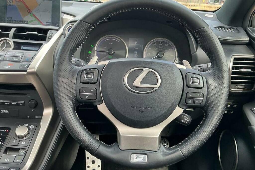 Lexus NX 300H 2.5 Premier Cvt Pan Roof Silver #10
