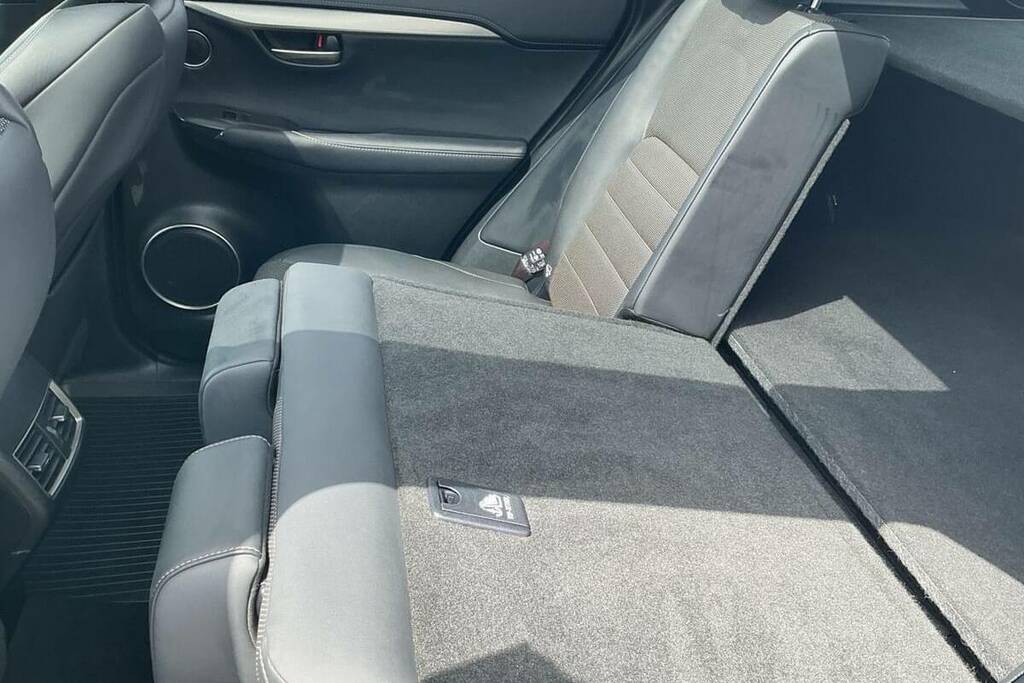 Lexus NX 300H 2.5 Premier Cvt Pan Roof Silver #18