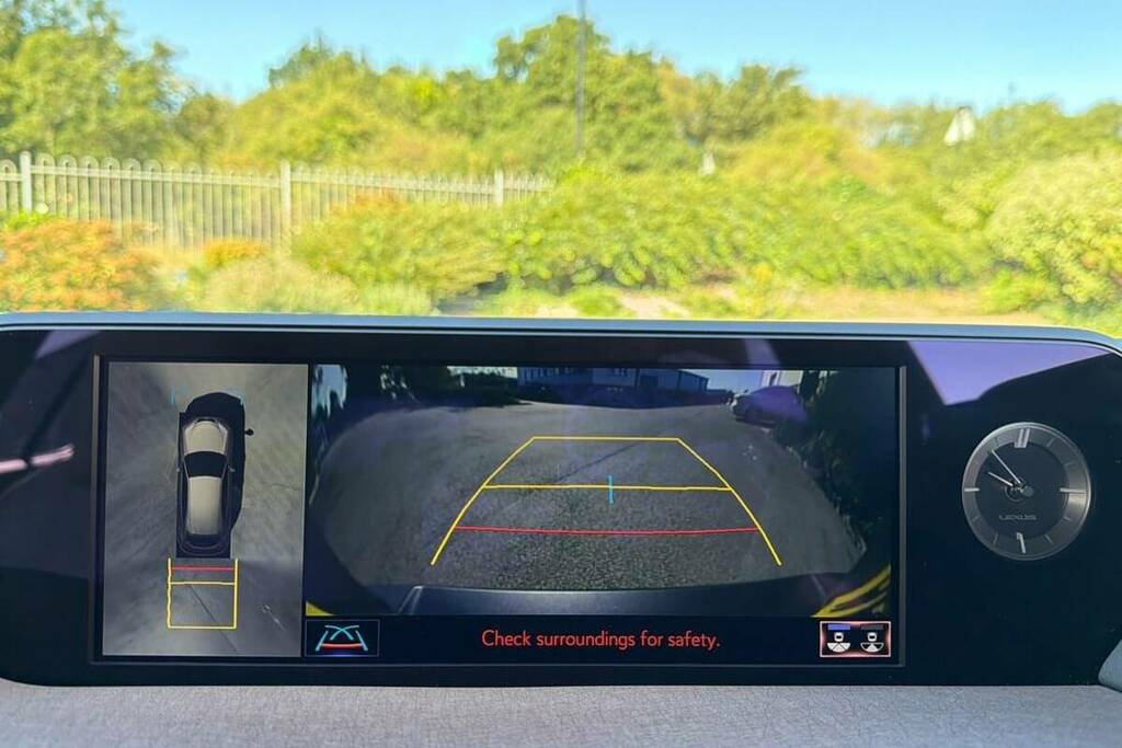Lexus UX 2.0 250H F Sport Design 181 Bhp Blue #30