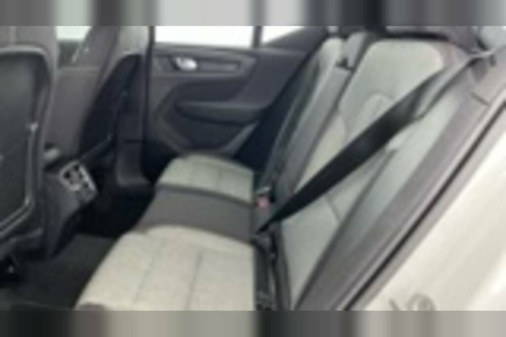 Volvo XC40 1.5 T5 Recharge Phev R Design Grey #8