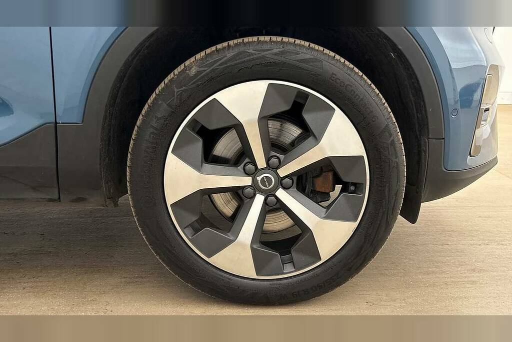 Volvo XC40 2.0 B4p Ultimate Dark Blue #4