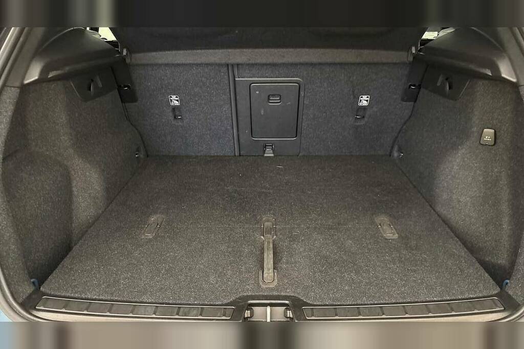Volvo XC40 2.0 B4p Ultimate Dark Blue #5