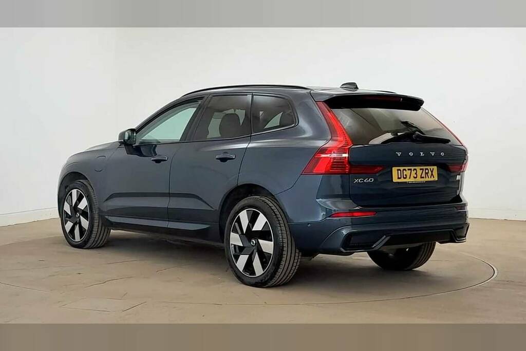 Volvo XC60 2.0 T8 455 Rc Phev Ultimate Dark Awd Gtron Blue #3