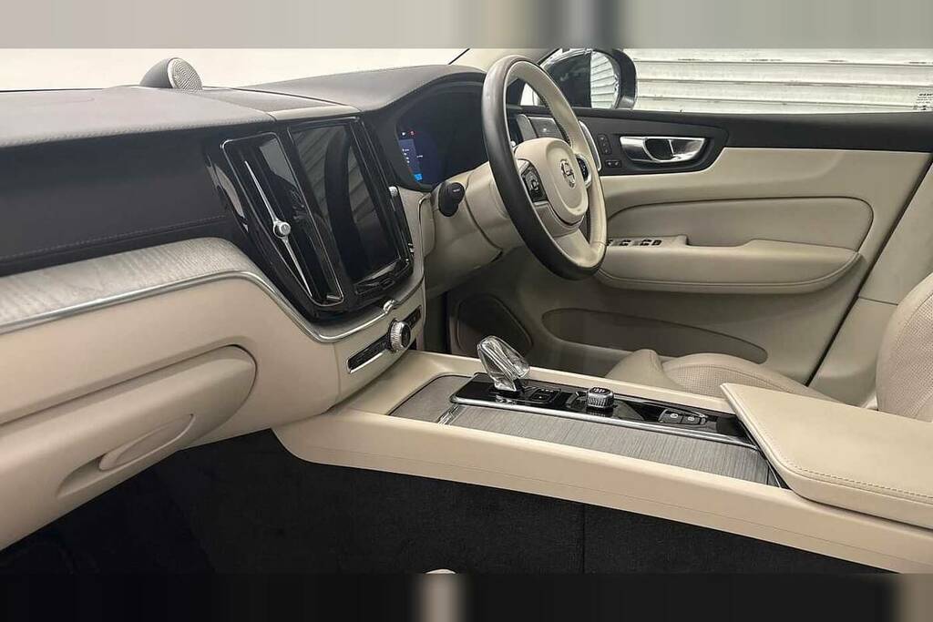 Volvo XC60 2.0 T8 455 Rc Phev Ultimate Dark Awd Gtron Blue #6