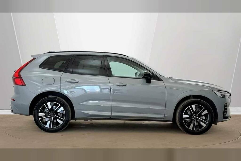 Volvo XC60 2.0 T6 350 Phev Plus Dark Awd Geartronic Grey #2