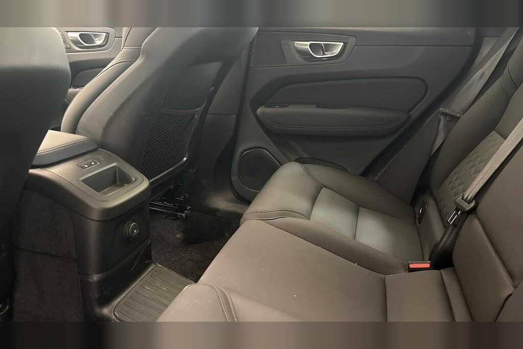 Volvo XC60 2.0 B5p Plus Black Edition Awd Geartronic Blue #12