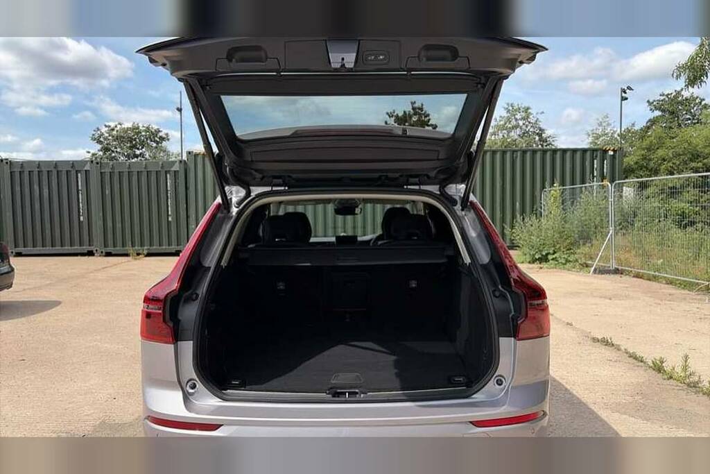 Volvo XC60 B5 P Awd Ultra Dark Polestar Optimisation, Pano #13