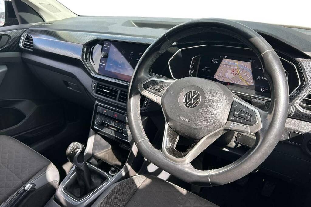 Volkswagen T-Cross 1.0 Tsi 115 Sel VF19UON Black #4