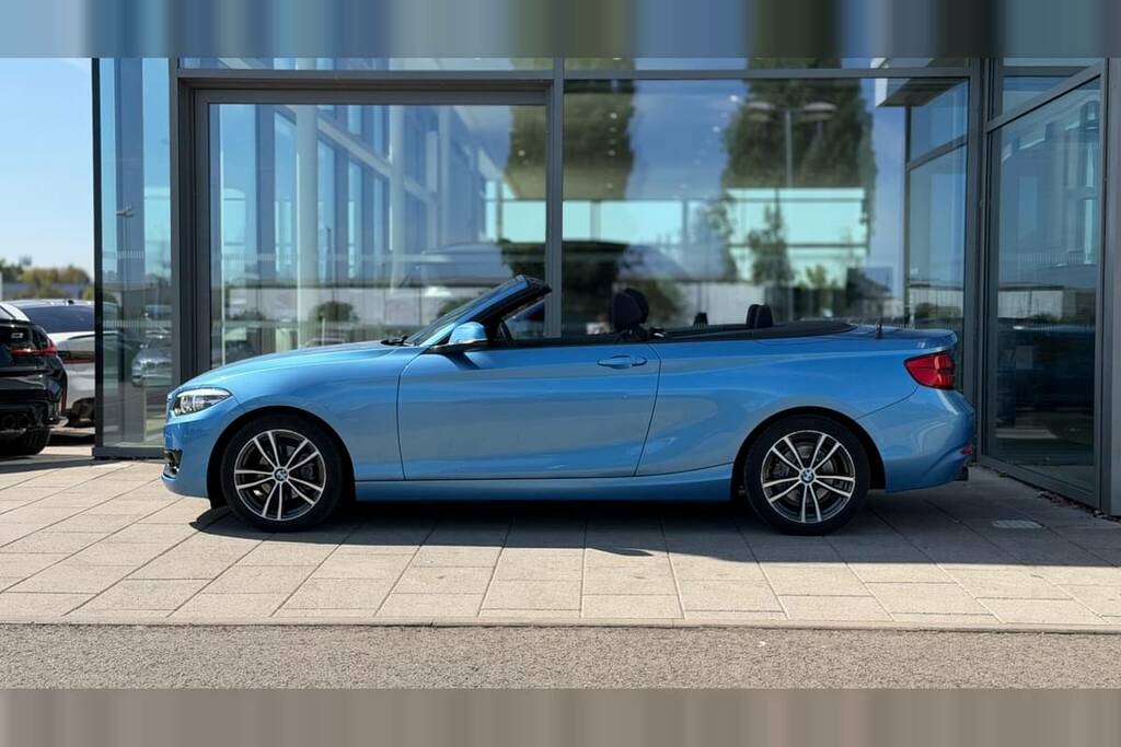 BMW 2 Series 218I Sport Nav Step Blue #2