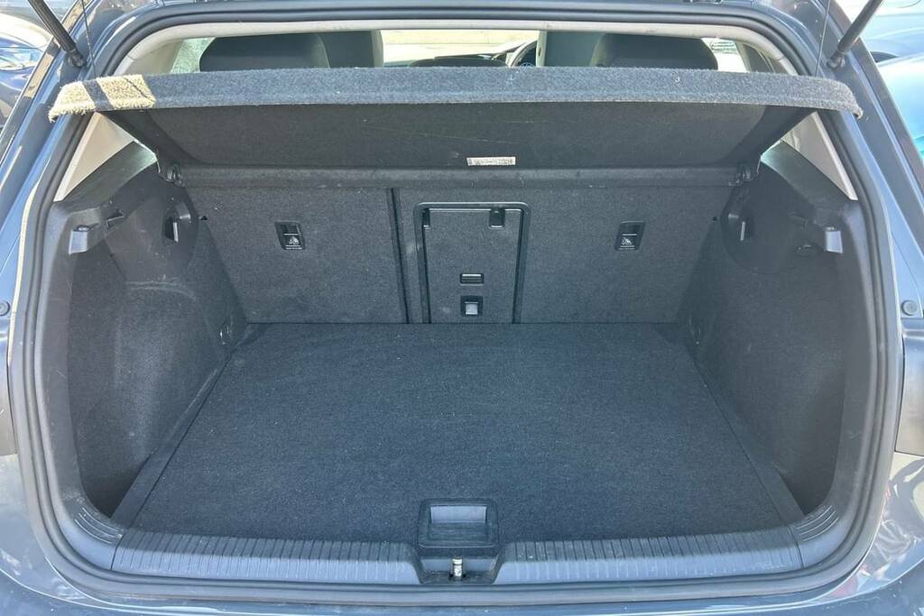 Volkswagen Golf 1.5 Etsi 150 Style Dsg Grey #2