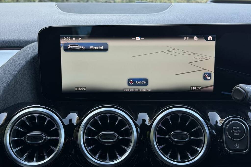 Mercedes-Benz B Class B200 Amg Line Premium Plus Black #3