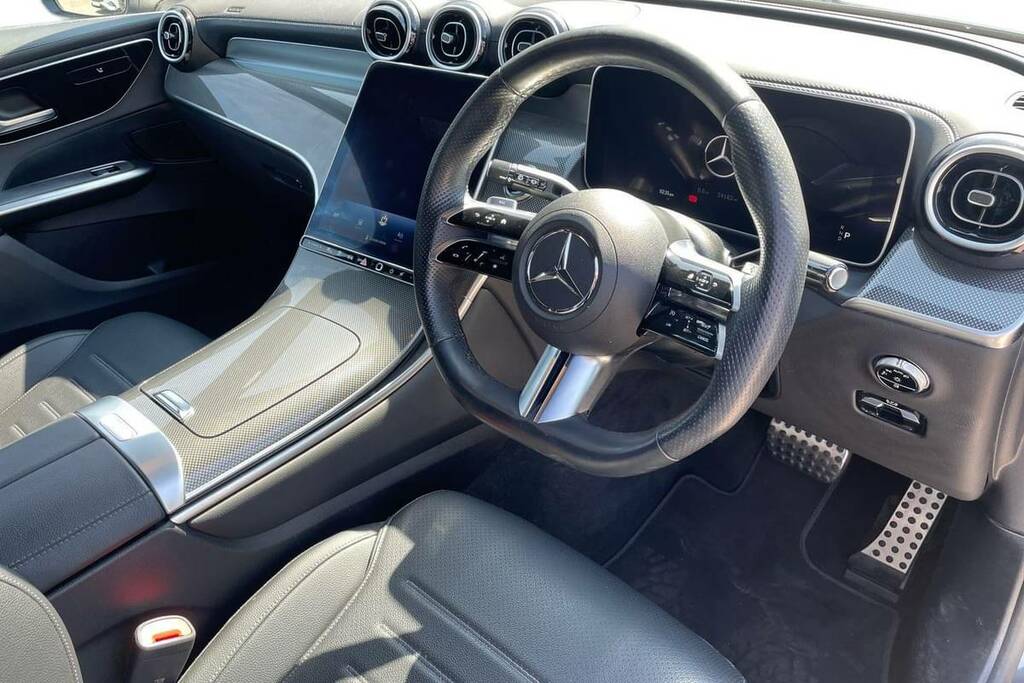 Mercedes-Benz GLC Class 300E 4Matic Amg Line 9G-tronic Grey #4