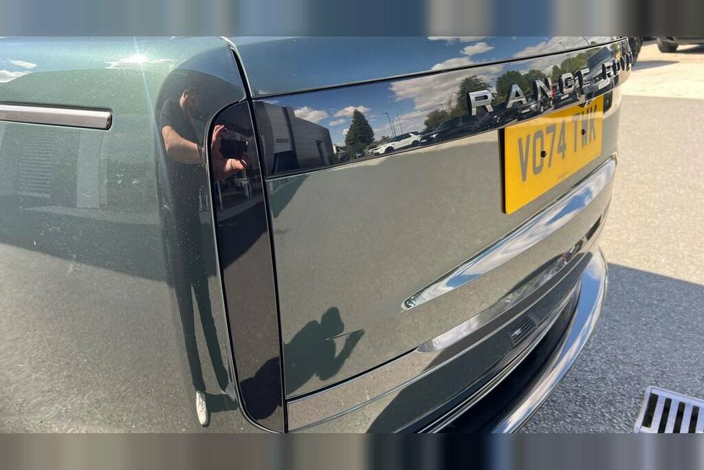 Land Rover Range Rover 1.5 P270e 2024 Grey #18