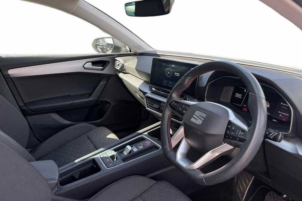 Seat Leon 1.5 Etsi 150 Fr Dsg White #6